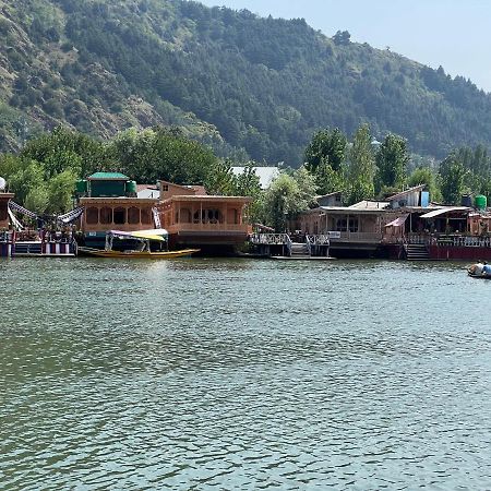 Aristotle Group Of Houseboats & Transportation Hotel Srinagar  Exterior photo