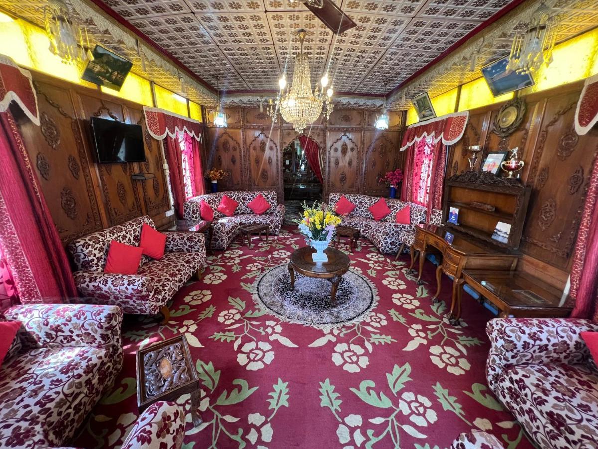 Aristotle Group Of Houseboats & Transportation Hotel Srinagar  Exterior photo
