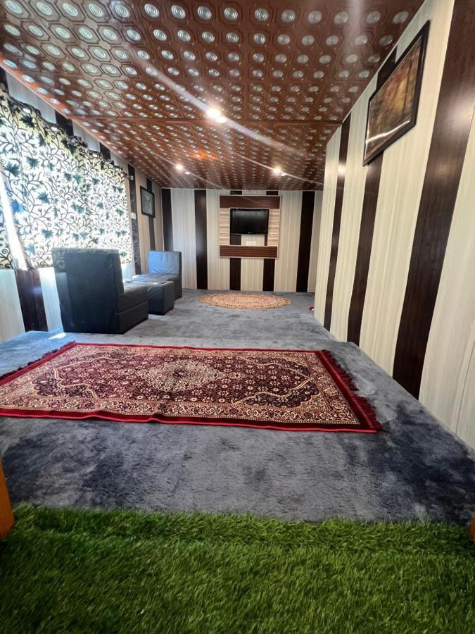 Aristotle Group Of Houseboats & Transportation Hotel Srinagar  Exterior photo